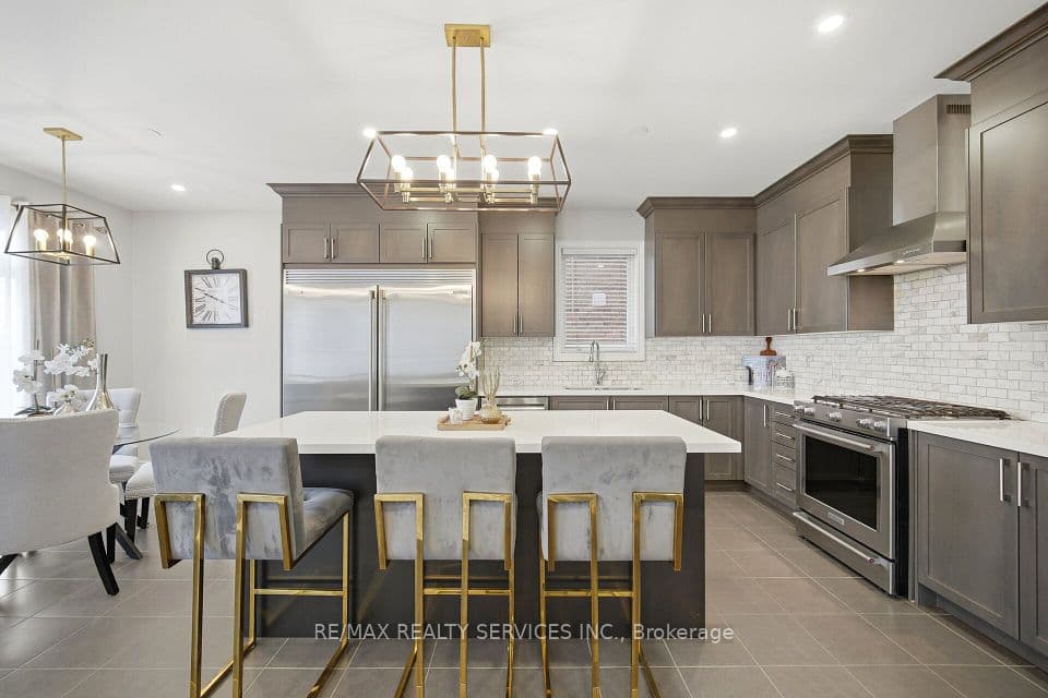 152 Newhouse Boulevard, Caledon, ON L7C 4E1 – photo 2