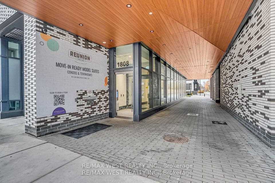 1808 St. Clair Avenue W 617, Toronto, ON M6N 0C1 – photo 3