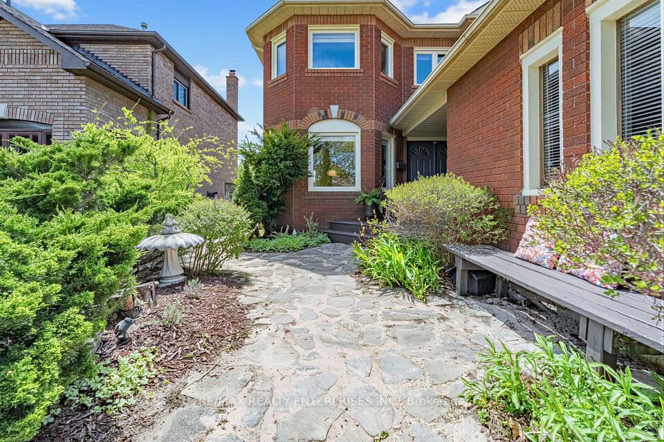 41 Killaloe Crescent, Halton Hills, ON L7G 5N2 – photo 3