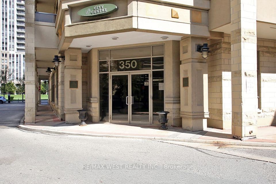350 Princess Royal Drive 1101, Mississauga, ON L5B 4N1 – photo 3