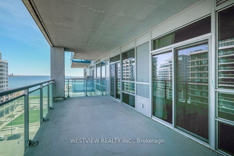 16 Brookers Lane 808, Toronto, ON M8V 0A5 – photo 2