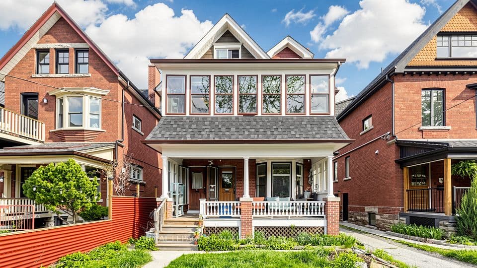 132 Marion Street, Toronto, ON M6R 1E7 – photo 3