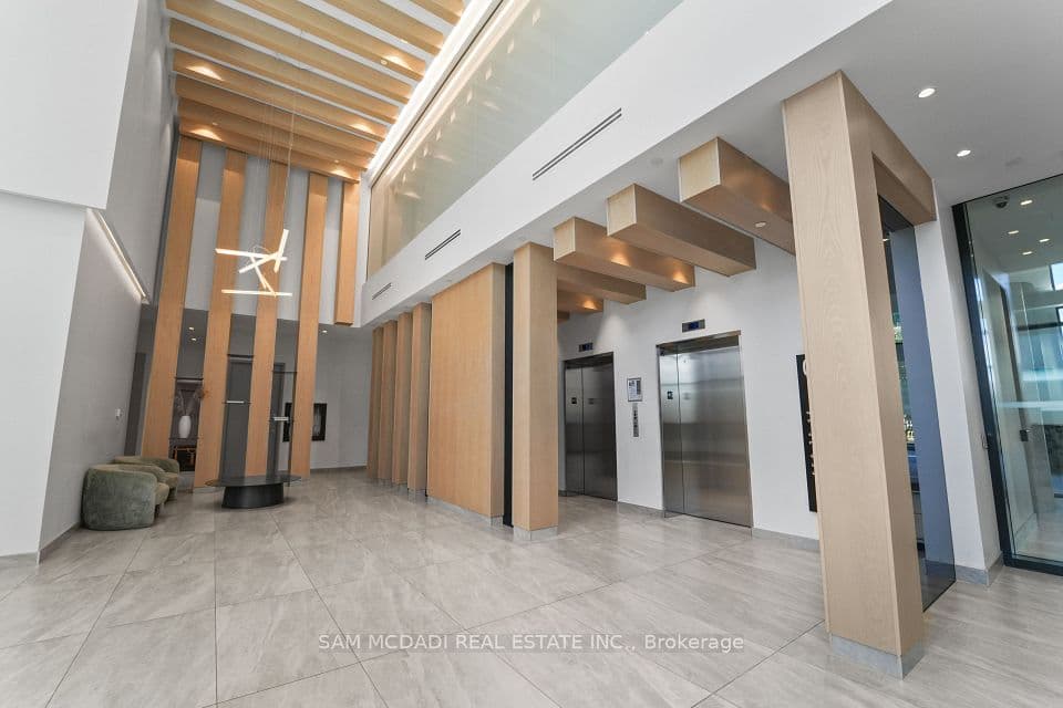 86 Dundas Street E 1513, Mississauga, ON L5A 0B1 – photo 2