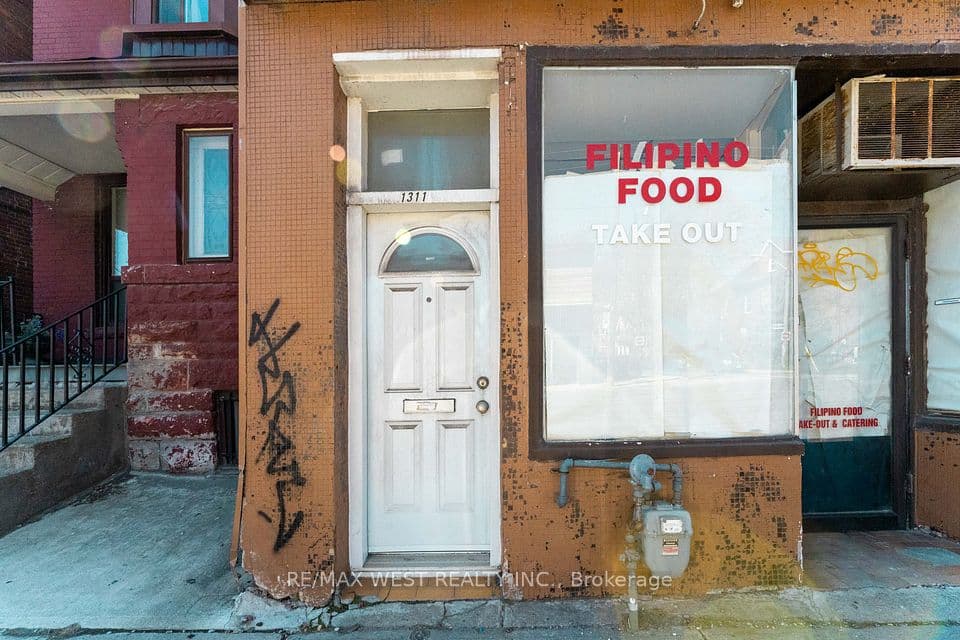 1311 King Street W, Toronto, ON M6K 1G9 – photo 3