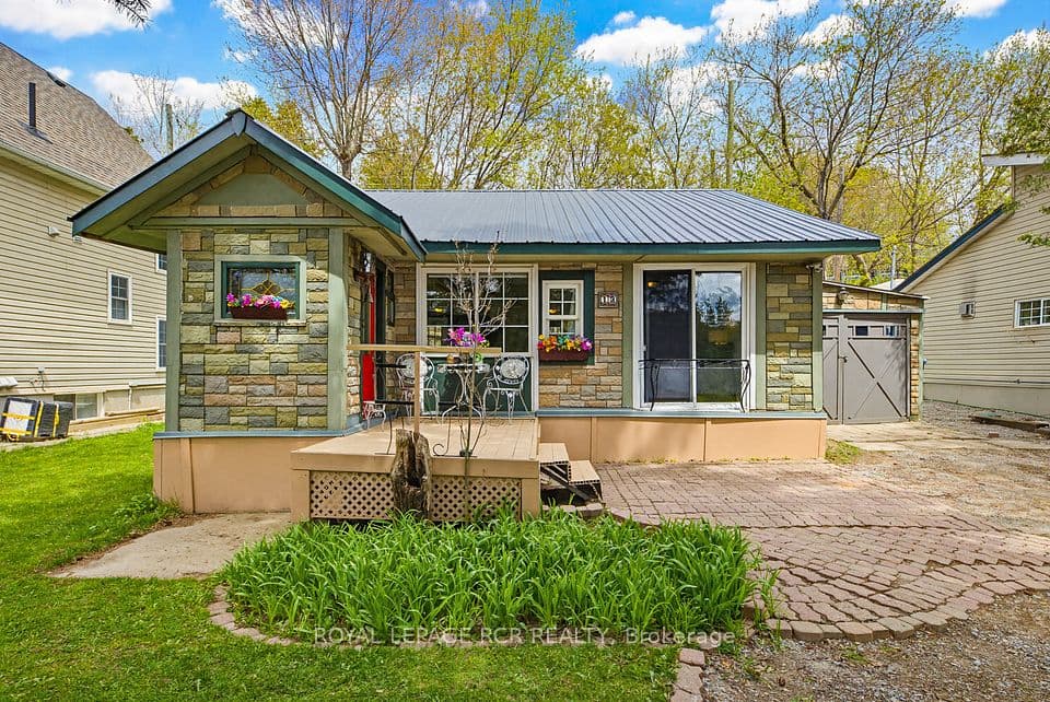 13 Old Pavilion Road, Caledon, ON L7C 3J8 – main photo