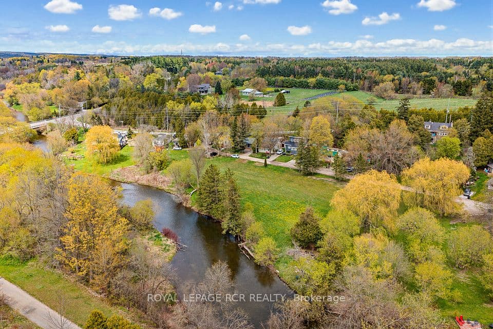 13 Old Pavilion Road, Caledon, ON L7C 3J8 – photo 3