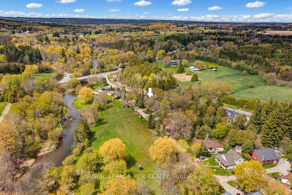 13 Old Pavilion Road, Caledon, ON L7C 3J8 – photo 2