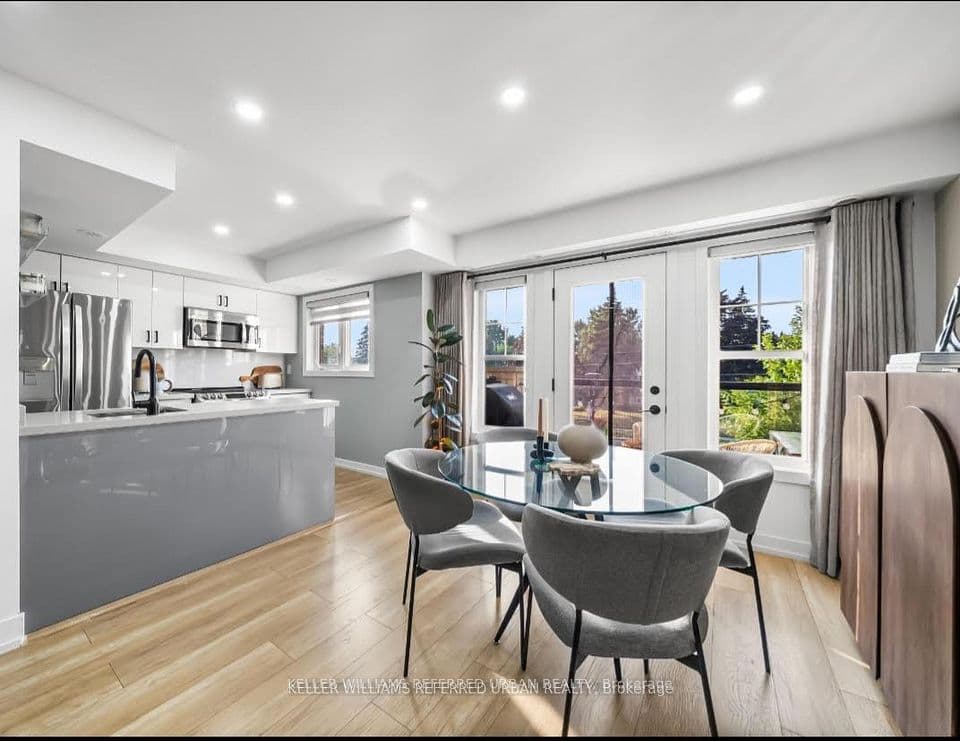 2335 Sheppard Avenue W 14, Toronto, ON M9M 0B6 – main photo