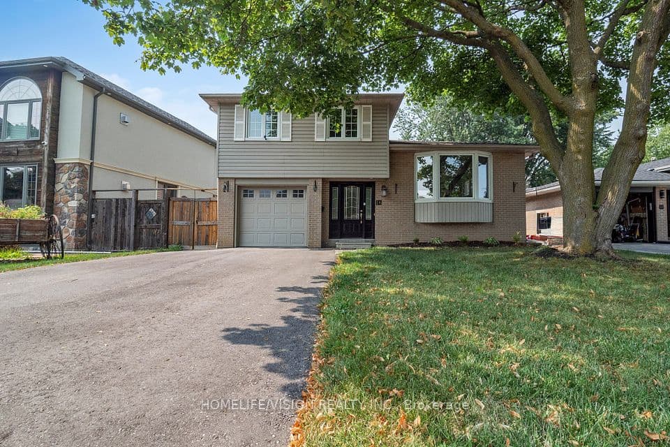 16 Palgrave Crescent, Brampton, ON L6W 1C9 – photo 2