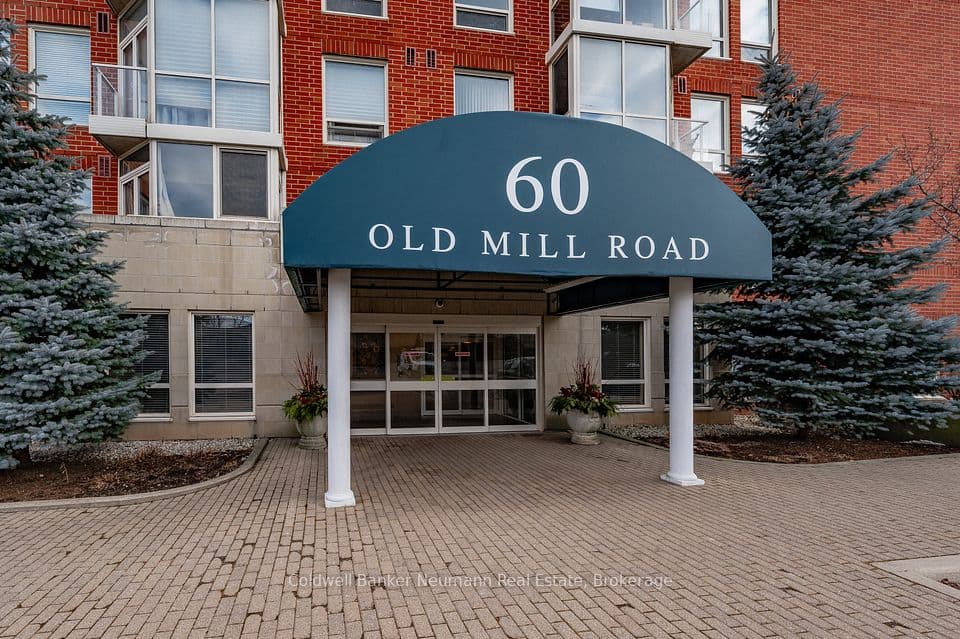 60 Old Mill Road 409, Oakville, ON L6J 7V9 – photo 2