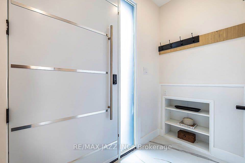 76 Haverson Boulevard, Toronto, ON M6M 3J9 – photo 3