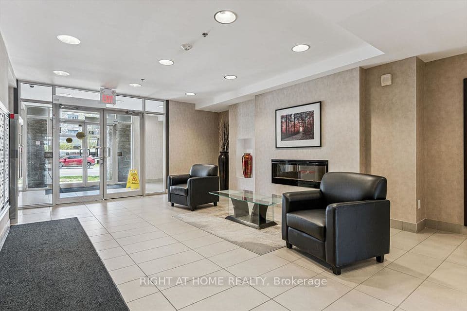 5317 Upper Middle Road 312, Burlington, ON L7L 0G8 – photo 3
