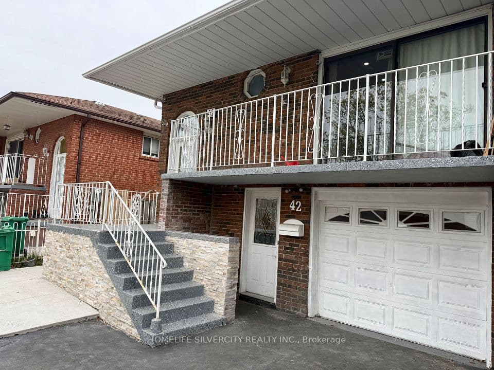 42 Royal Salisbury Way, Brampton, ON L6V 3J6 – photo 3