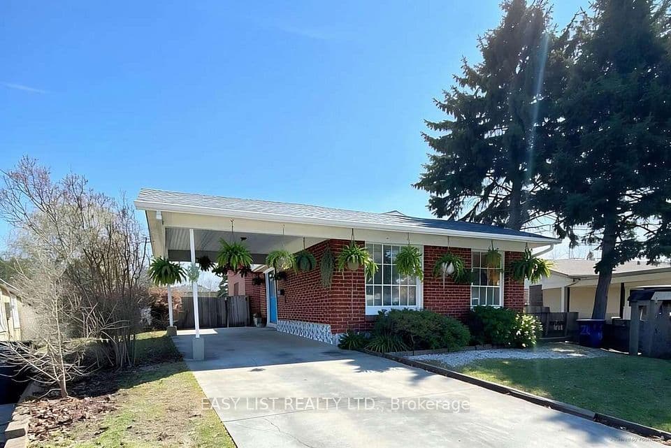 24 Elmvale Crescent, Toronto, ON M9V 2B9 – main photo