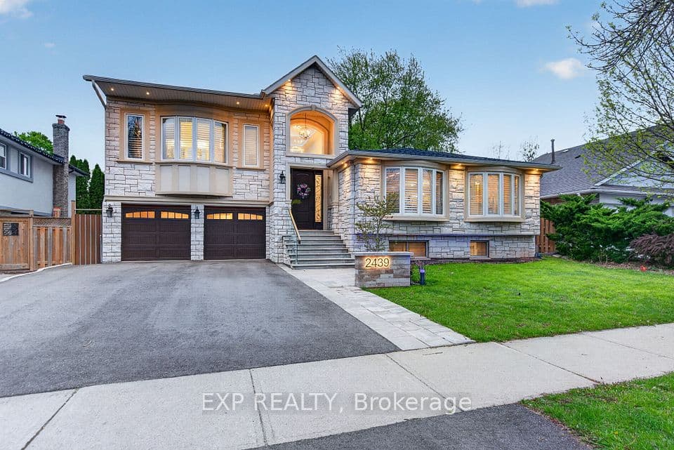 2439 Bridge Road, Oakville, ON L6L 2G9 – photo 3