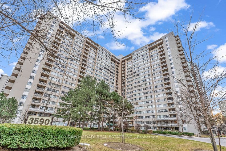 3590 Kaneff Crescent 605, Mississauga, ON K5A 3X3 – main photo