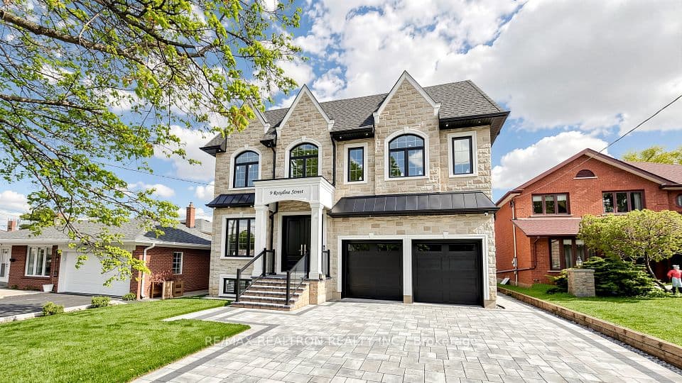 9 Roxaline Street, Toronto, ON M9P 2Y6 – main photo