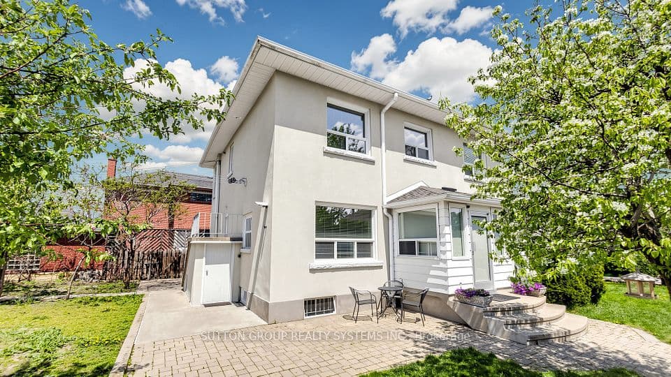 114 Rosemount Avenue, Toronto, ON M6H 2M7 – photo 2
