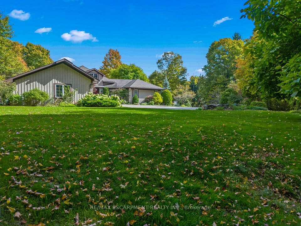 22 Southridge Trail, Caledon, ON L7K 0B3 – photo 3