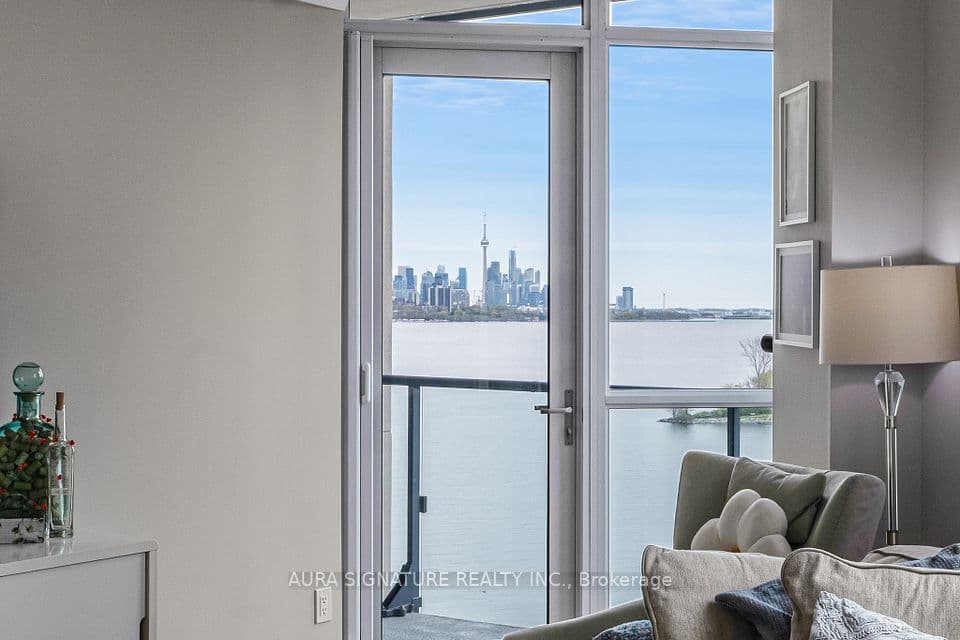 59 Annie Craig Drive 1004, Toronto, ON M8V 0C4 – main photo