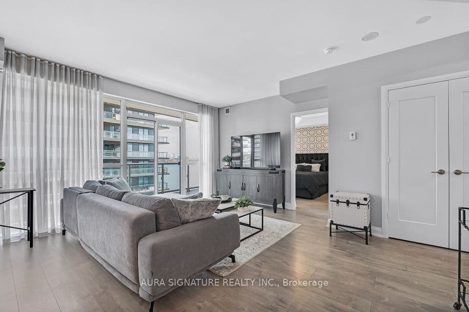 110 Marine Parade Drive 901, Toronto, ON M8V 0A3 – photo 3