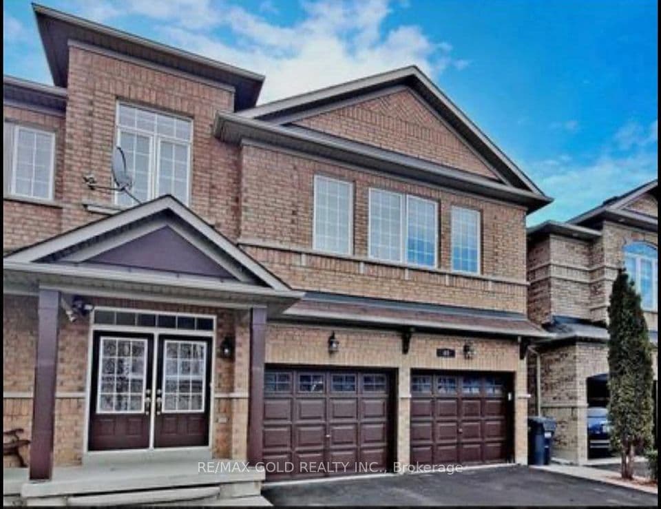 60 Swales Crescent, Brampton, ON L6R 0H7 – main photo