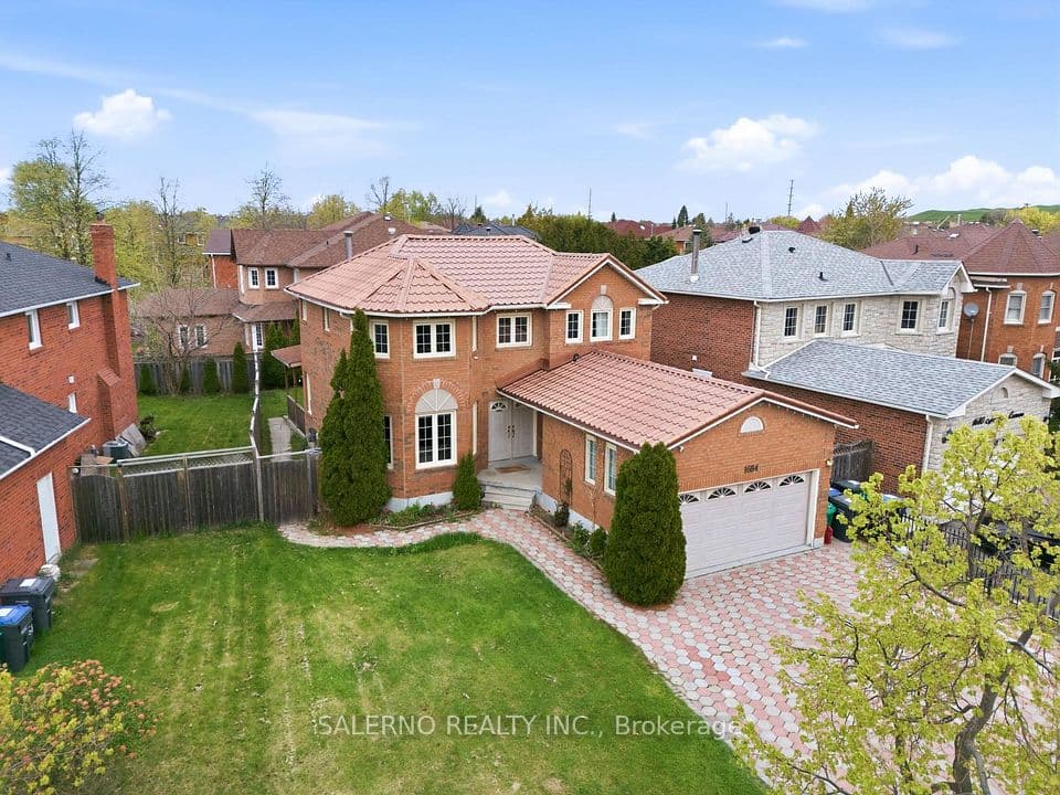 1684 Moongate Crescent, Mississauga, ON L5M 4S9 – photo 3