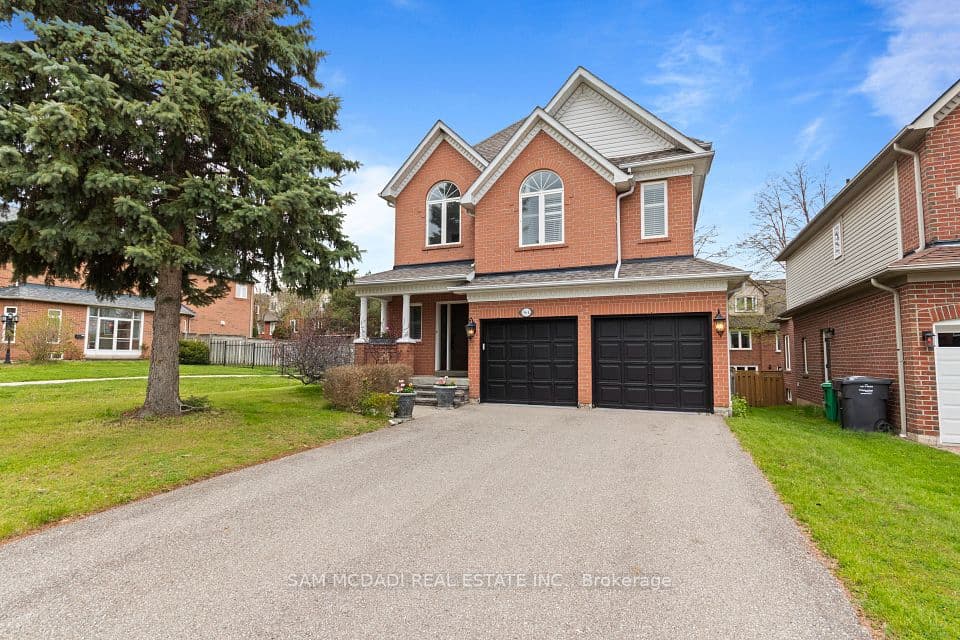 964 Queen Street W, Mississauga, ON L5H 4J7 – main photo