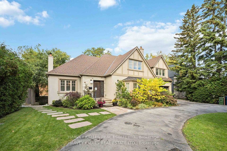 27 Ashley Park Road, Toronto, ON M9A 4C9 – photo 2