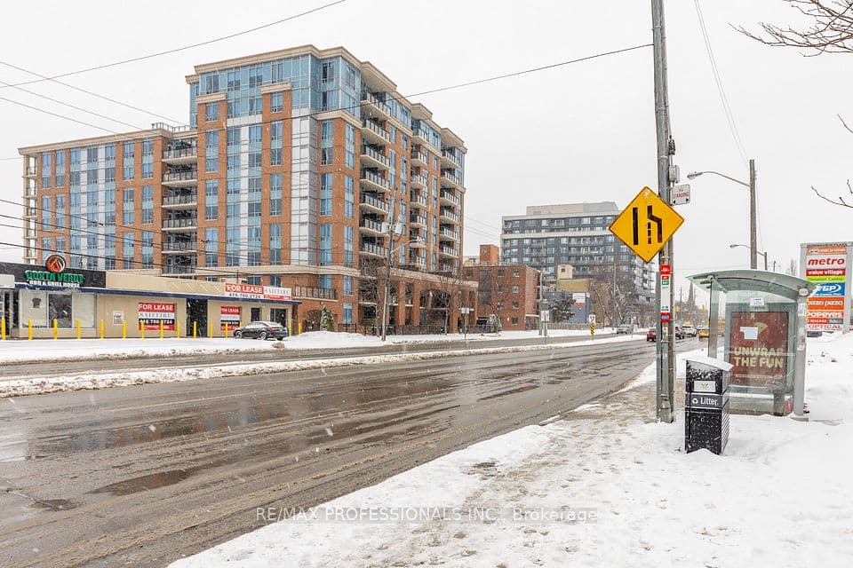 2772 Keele Street 1004, Toronto, ON M3M 0A3 – main photo