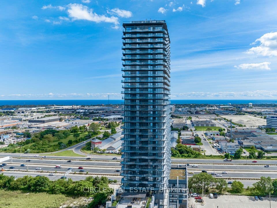 36 Zorra Street 2202, Toronto, ON M8Z 0G5 – photo 2
