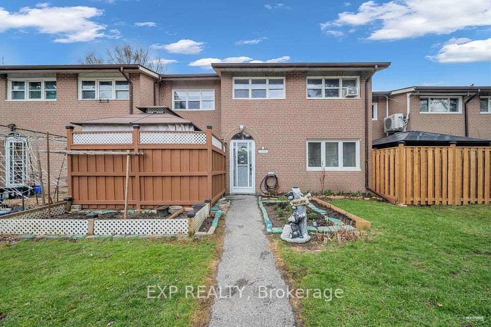 16 London Green Court 106, Toronto, ON M3N 1K2 – main photo