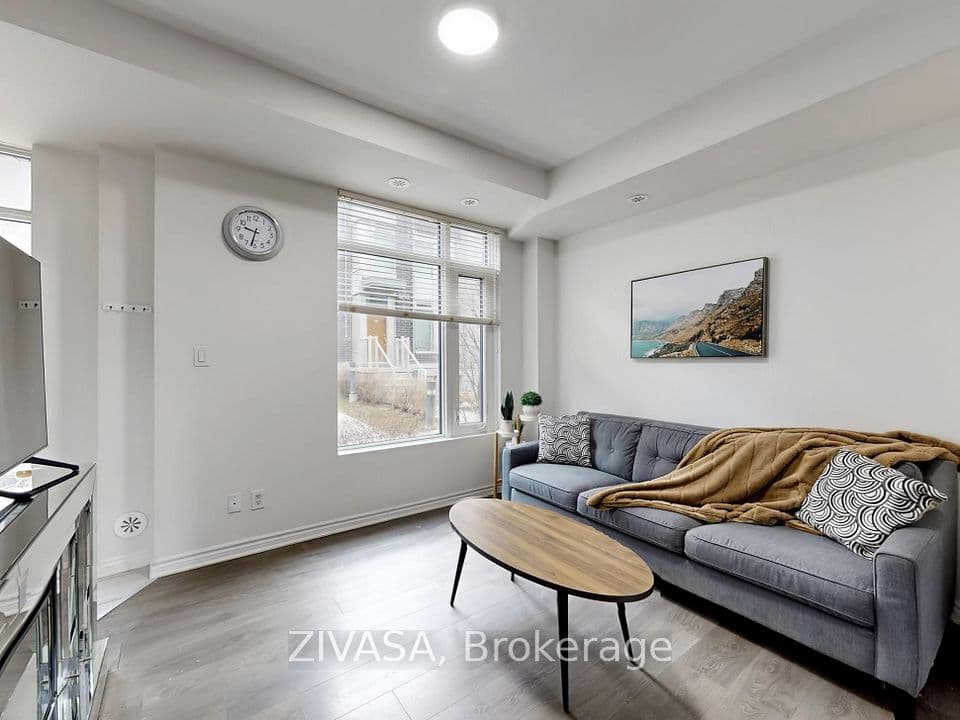15 Applewood Lane 92, Toronto, ON M9C 2Z7 – photo 3