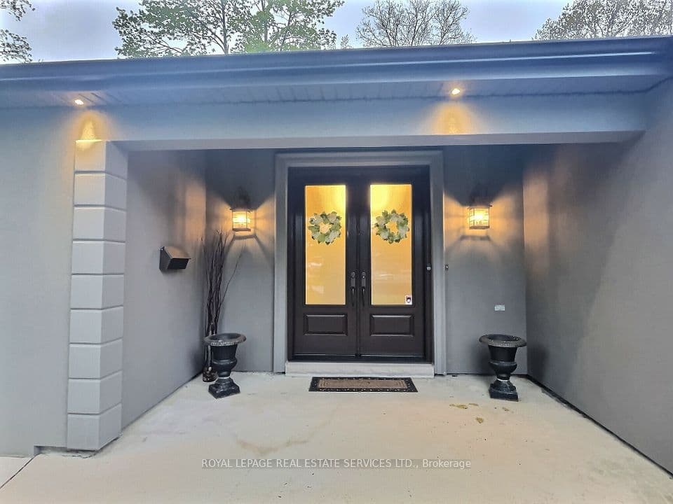 45 Greenbrook Drive, Toronto, ON M6M 2J8 – photo 2