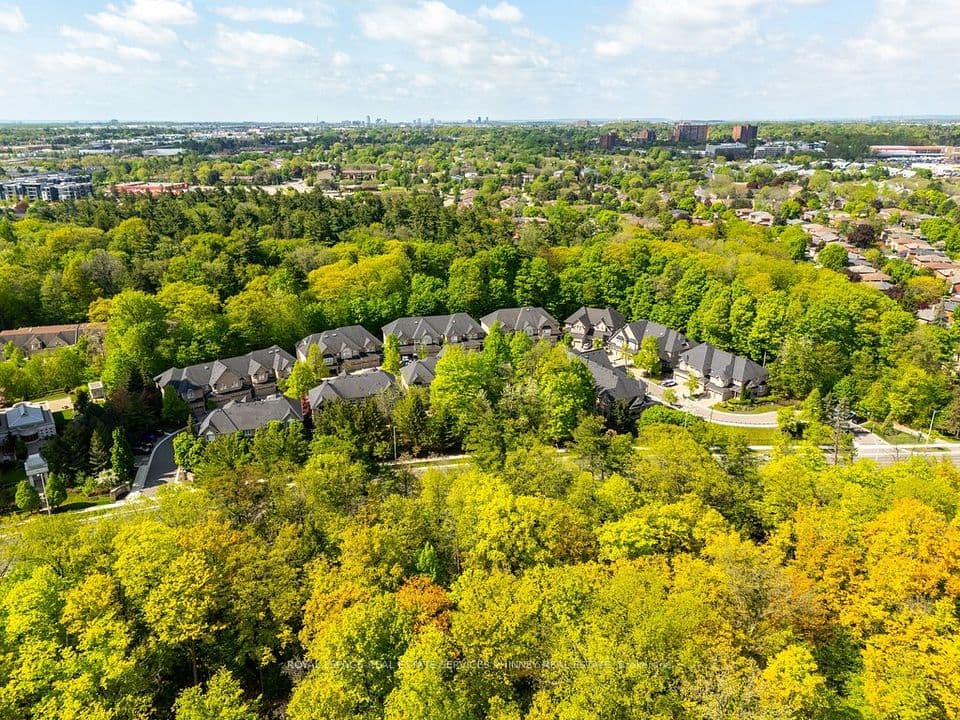 2000 The Collegeway 35, Mississauga, ON L5L 5Y9 – photo 3