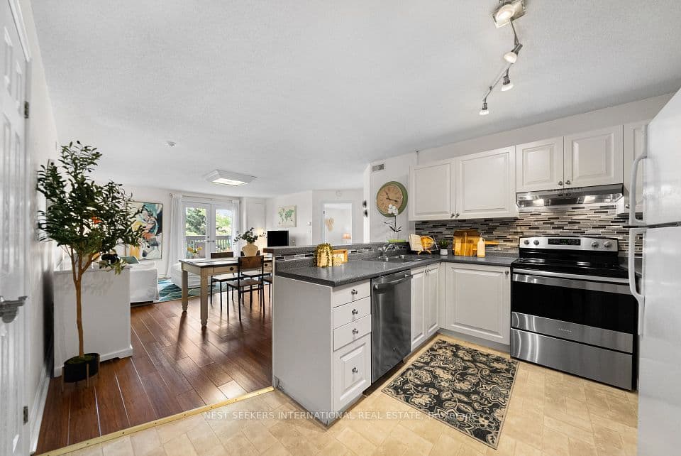 2020 Cleaver Avenue 301, Burlington, ON L7M 4C2 – photo 3