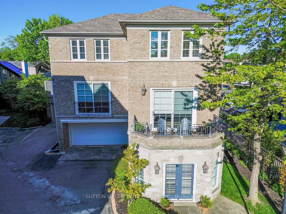 16 Nautical Lane, Toronto, ON M8V 4E7 – photo 2