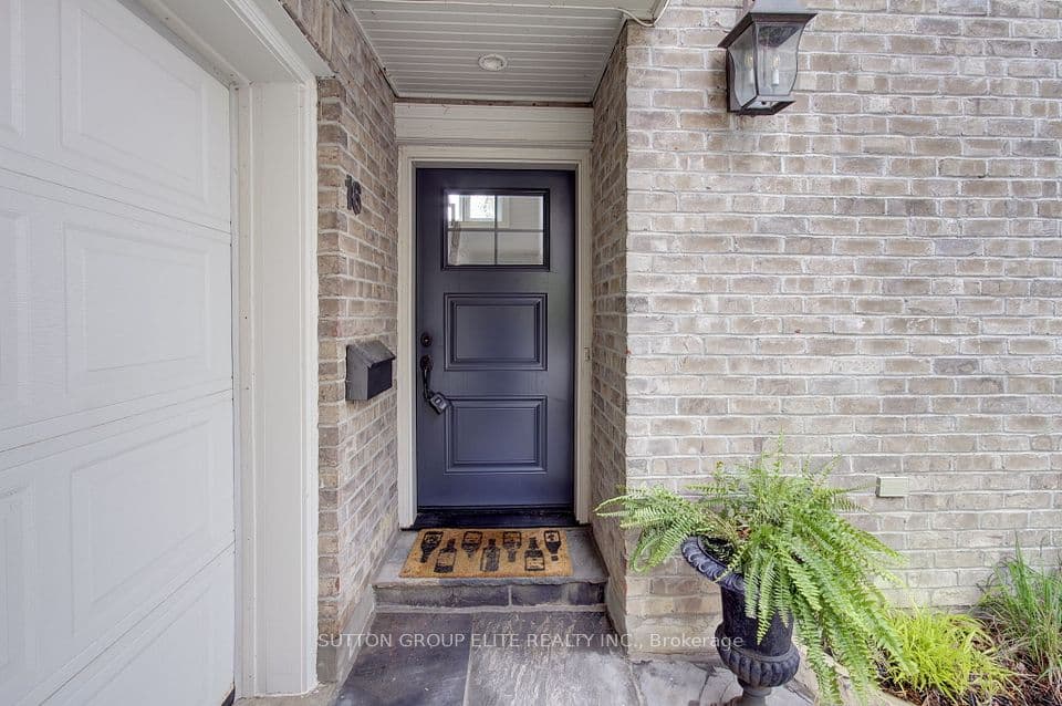 16 Nautical Lane, Toronto, ON M8V 4E7 – photo 3