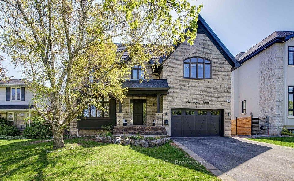 2194 Haygate Crescent, Mississauga, ON L5K 1L5 – photo 2