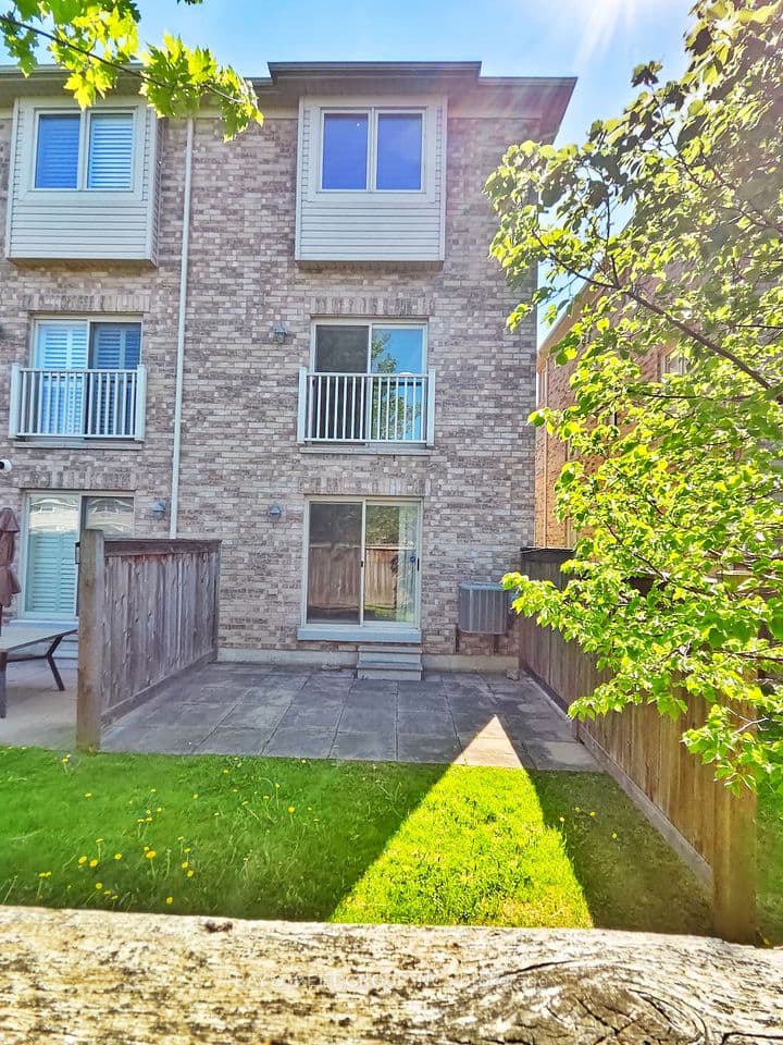 6625 Falconer Drive 51, Mississauga, ON L5N 0C7 – photo 3
