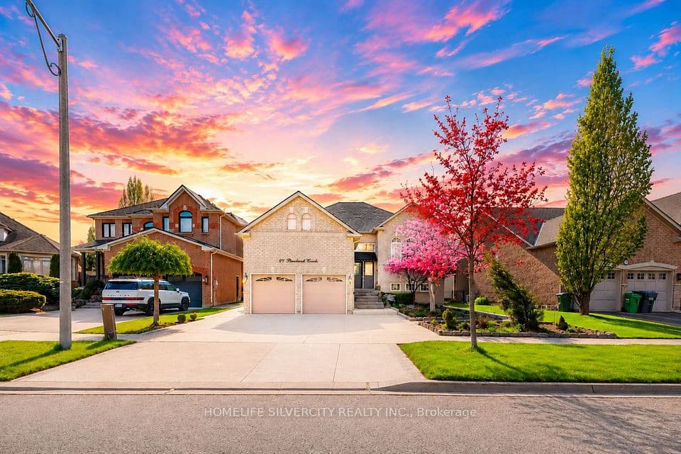 61 Pinebrook Circle, Caledon, ON L7C 1C3 – main photo