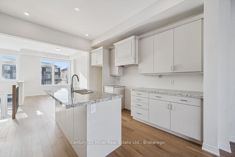 3199 Sixth Line, Oakville, ON L6H 0V8 – main photo