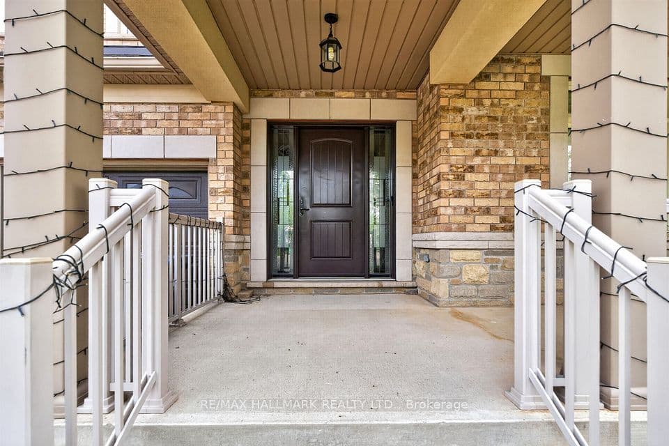 99 Royal West Drive, Brampton, ON L6X 0Z8 – photo 3