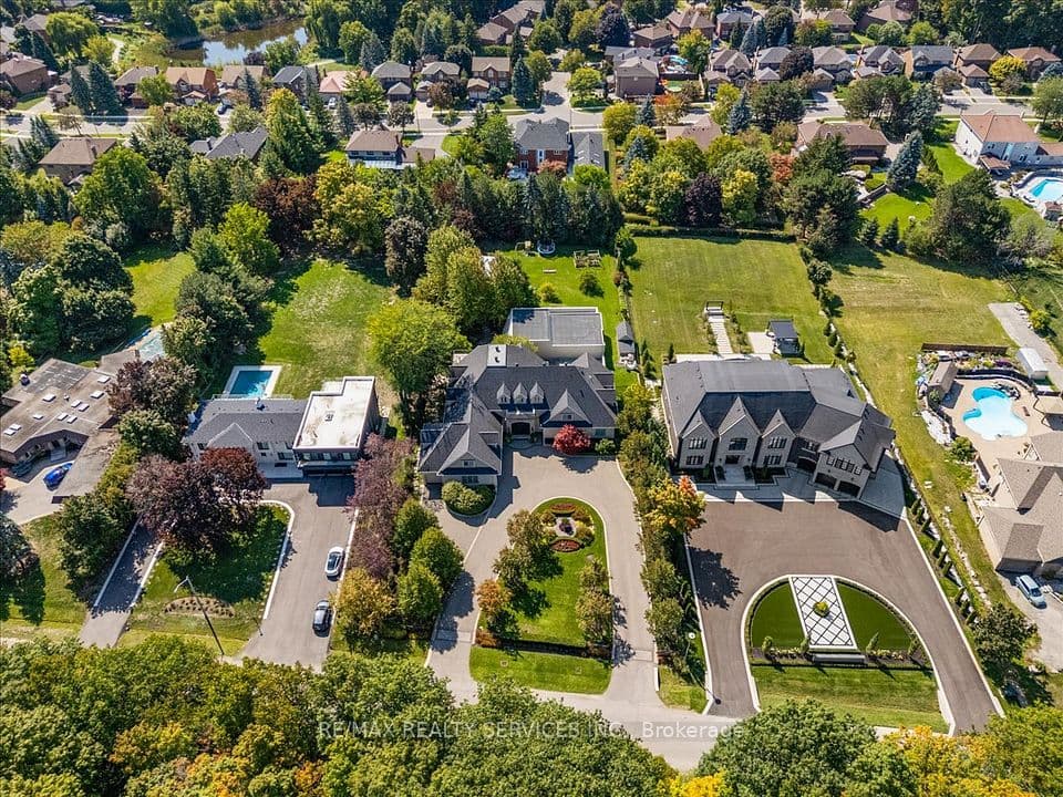 574 Conservation Drive, Brampton, ON L6Z 0B8 – photo 2