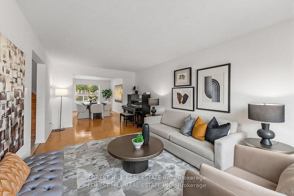 4129 Molly Avenue, Mississauga, ON L4Z 1E3 – photo 3