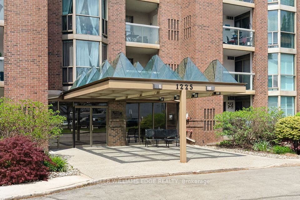 1225 North Shore Boulevard E 510, Burlington, ON L7S 1Z6 – photo 2