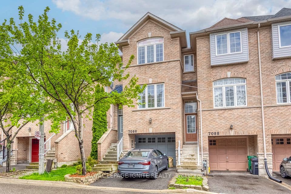 7086 Fairmeadow Crescent, Mississauga, ON L5N 8R5 – photo 2