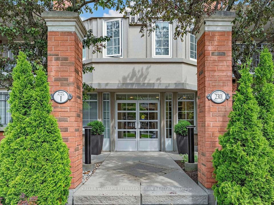 2301 Parkhaven Boulevard 406, Oakville, ON L6H 6V6 – photo 2