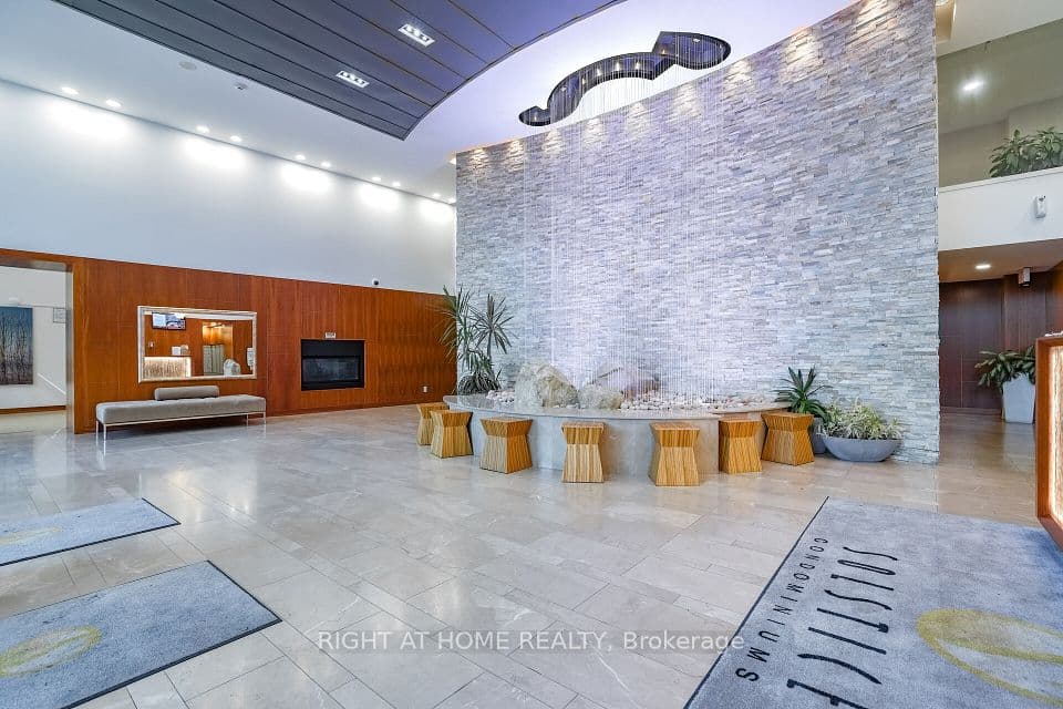 225 Webb Drive 2308, Mississauga, ON L5B 4P2 – photo 2