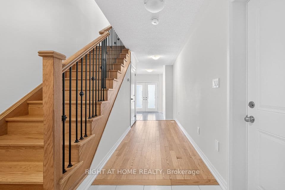 24 Monreau Drive, Brampton, ON L7A 5M1 – photo 3